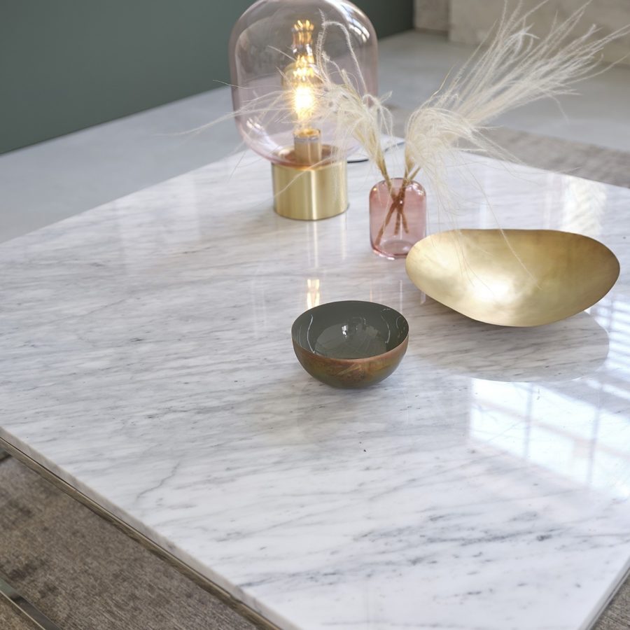 table-basse-carree-en-marbre-blanc-et-metal-100 (2)