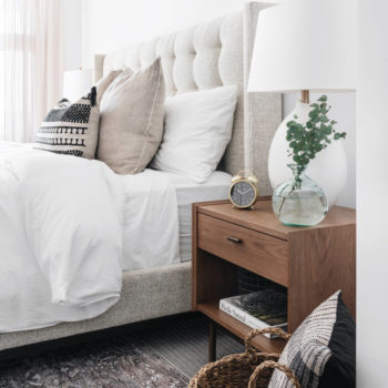 Granville-Bedroom01-03_a62535ef-8f1c-4787-95b0-4430dbb4cbee_700x